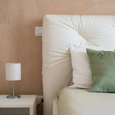 Urbanflat Repubblica Square * Rome