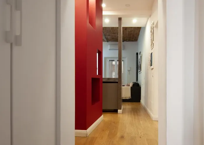 Urbanflat Repubblica Square *